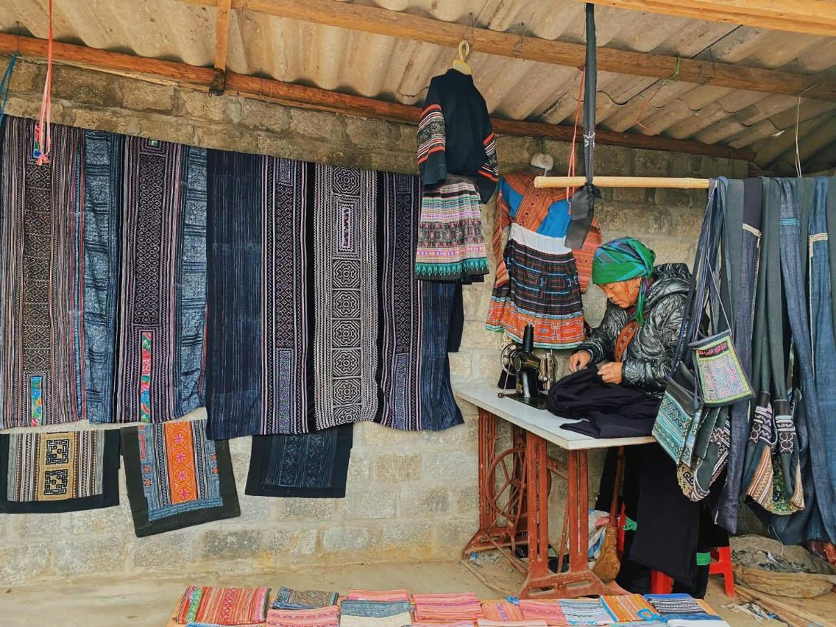 Tavan Dragon House Lao Cai Bagian luar foto